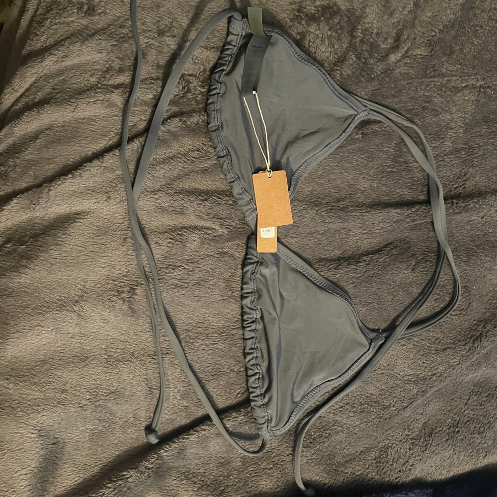Skims bathing suit top brand new